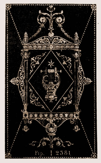 Panneau de marqueterie à fond d'acajou avec houx, buis et amboine