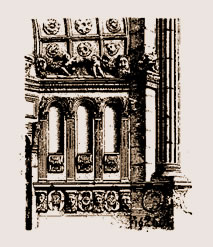 Niches au portail de l'Eglise de Montjavoult